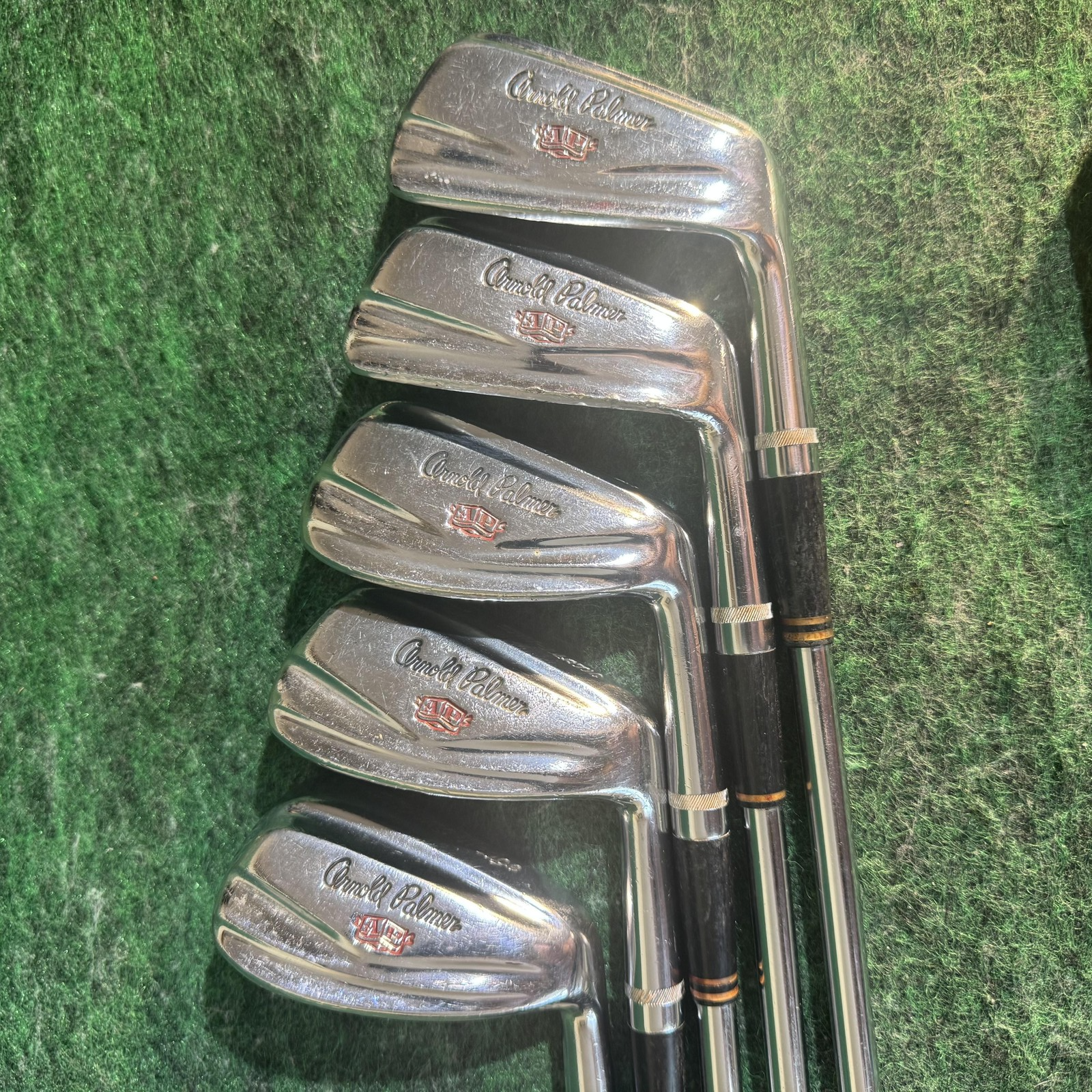 Vintage Arnold Palmer Stay-Fast Iron Set 2-9 W Mens RH R Flex Steel Golf Clubs
