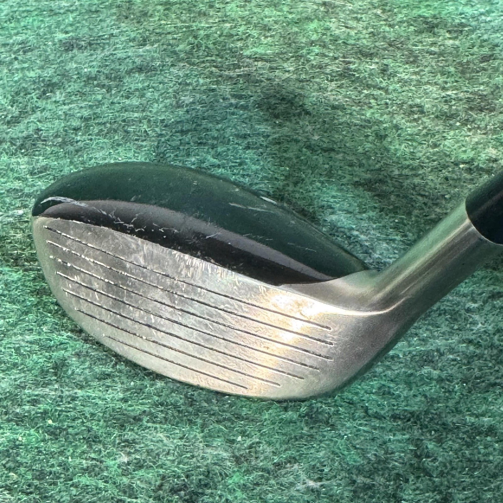 Warrior Custom Golf 21° Hybrid Mens RH Stiff Steel Black Stainless Golf Club