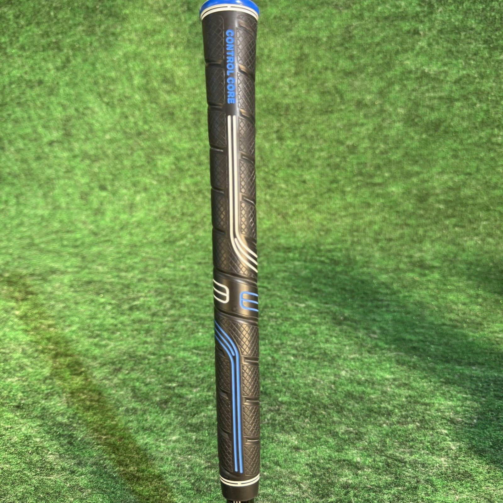 Intech XGen Hybrid 4 22° Matrix MT Shaft Regular Flex Hi Modulus 65g Golf Club