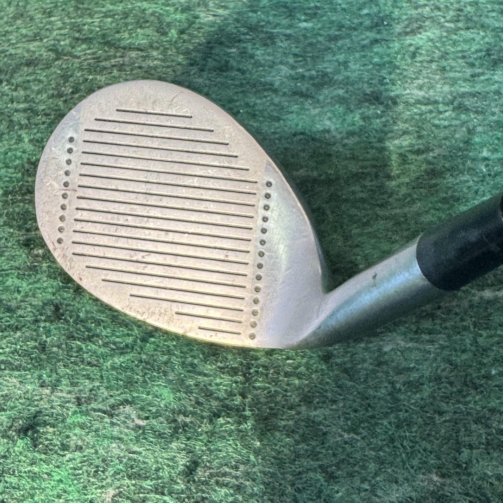 Pro-Tour Lightning Bolt Bounce Sand Wedge Mens RH Regular Steel Silver Golf Club