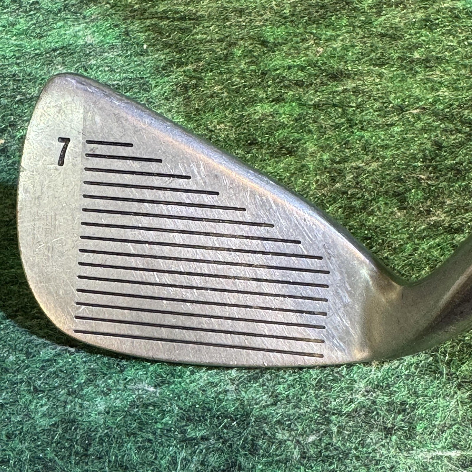 Vintage Mitsushiba Shadow Iron Golf Club Set 3-9, P Steel Shaft Mixed Grips