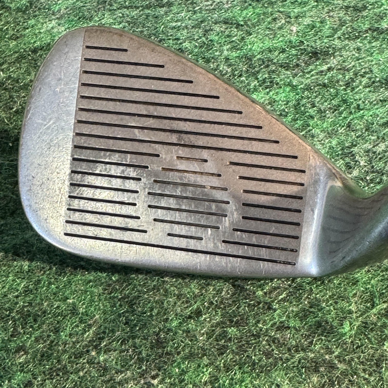 Snake Eyes King Snake Oversize Iron Set 4-9 Graphite Regular Mens Right Handed