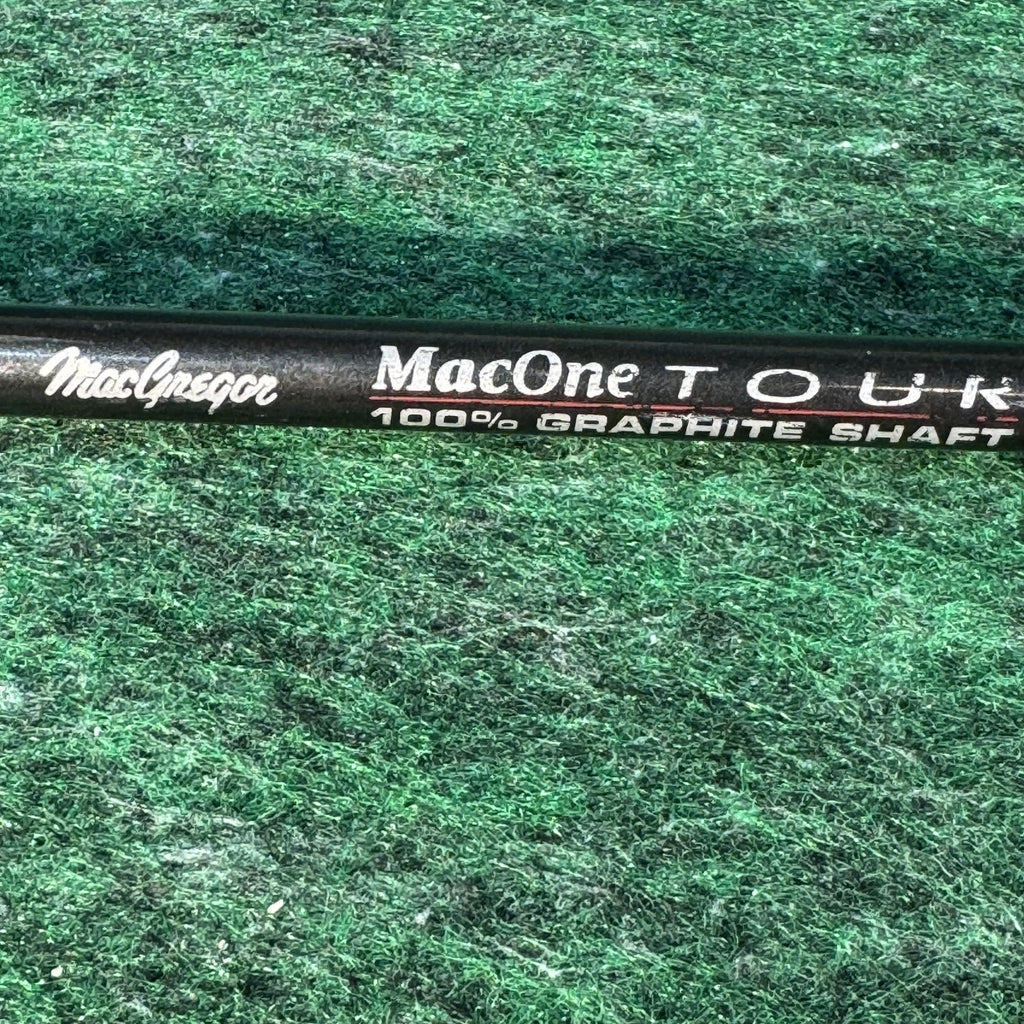 MacGregor MacOne Oversize 4 Iron Mens RH Graphite Shaft Medium Firm Flex