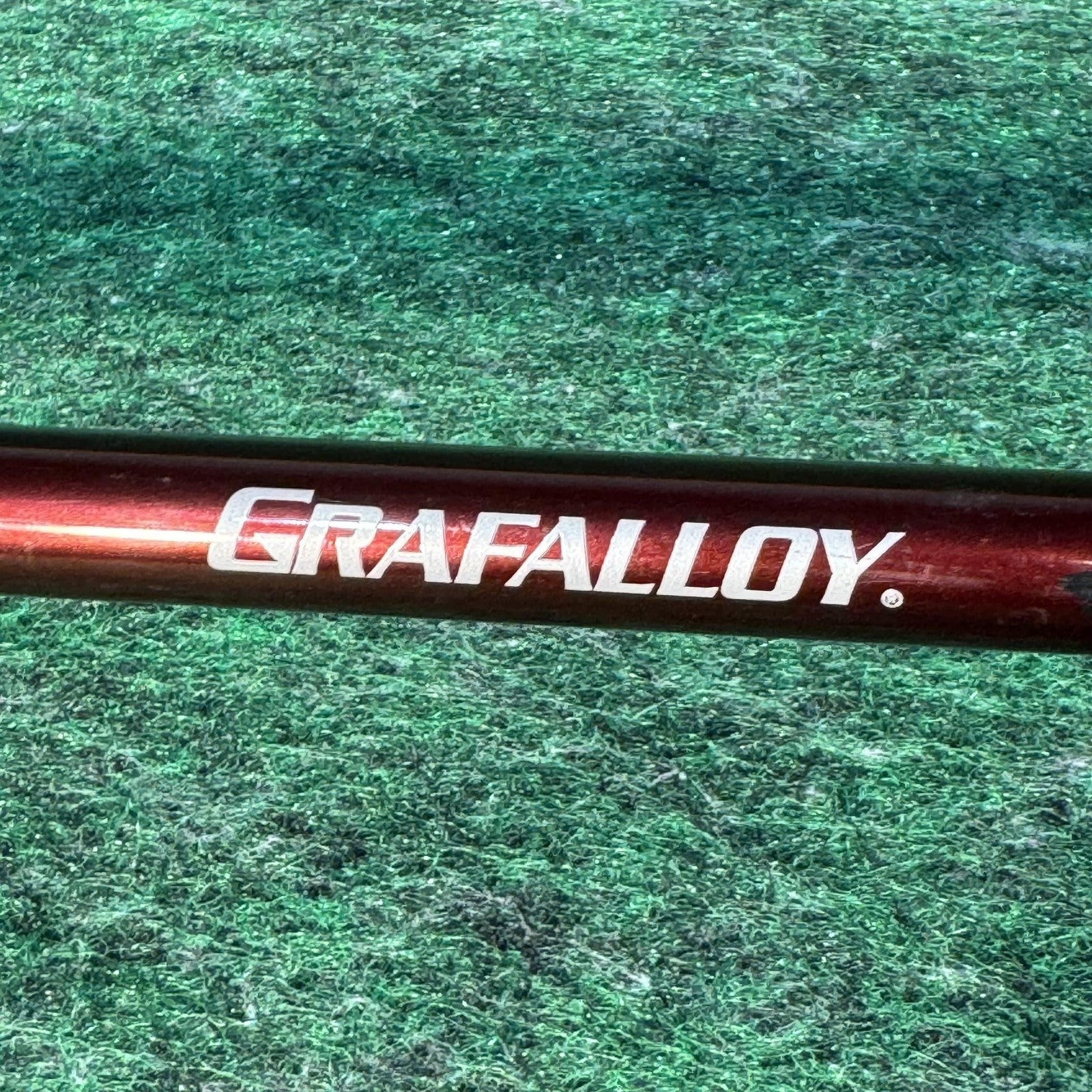 Vintage Titleist 975D Titanium Driver 8.5° Grafalloy ProLite Stiff Golf Pride