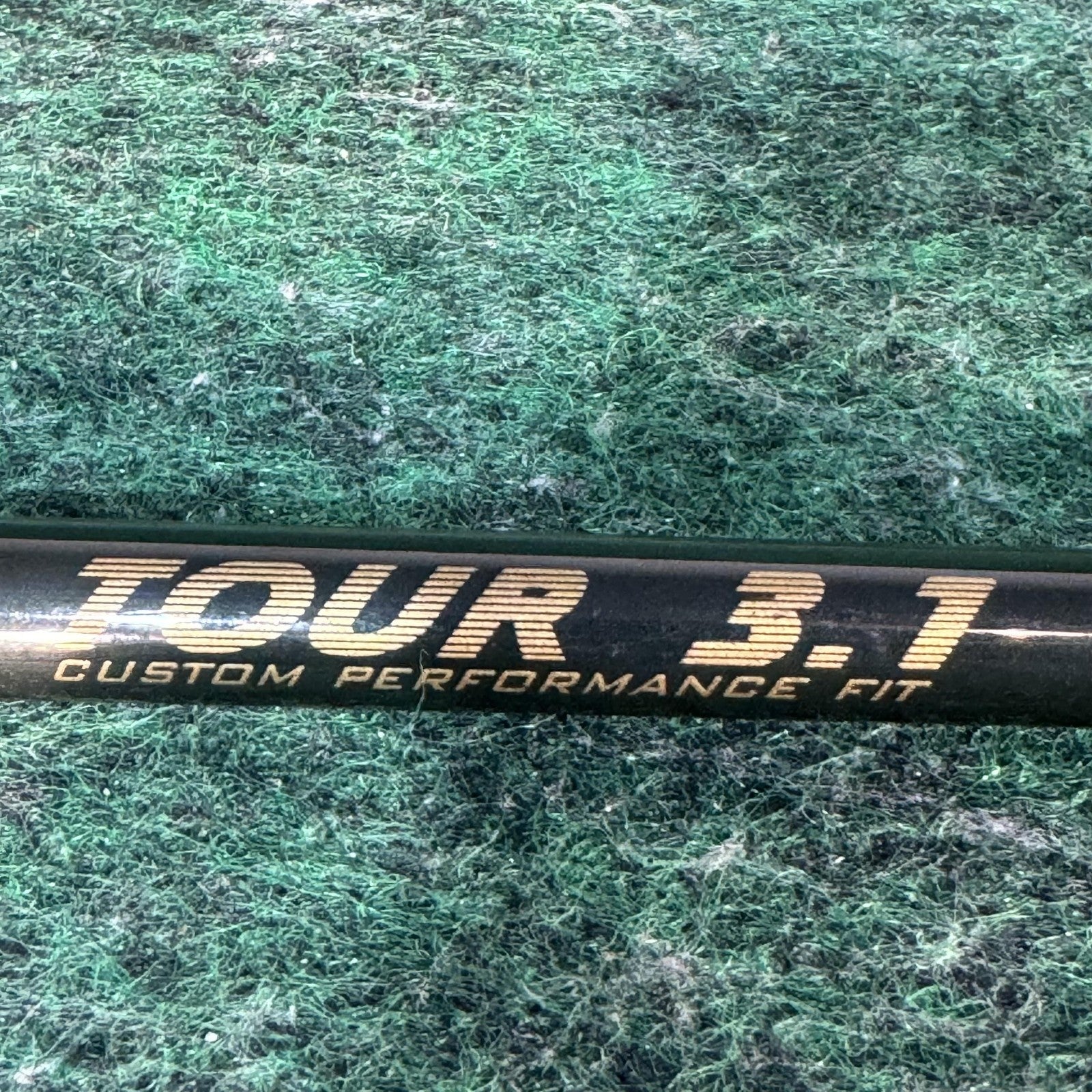 Warrior Tour 3.1 52° Gap Wedge Mens RH Regular Custom Graphite Black Golf Club