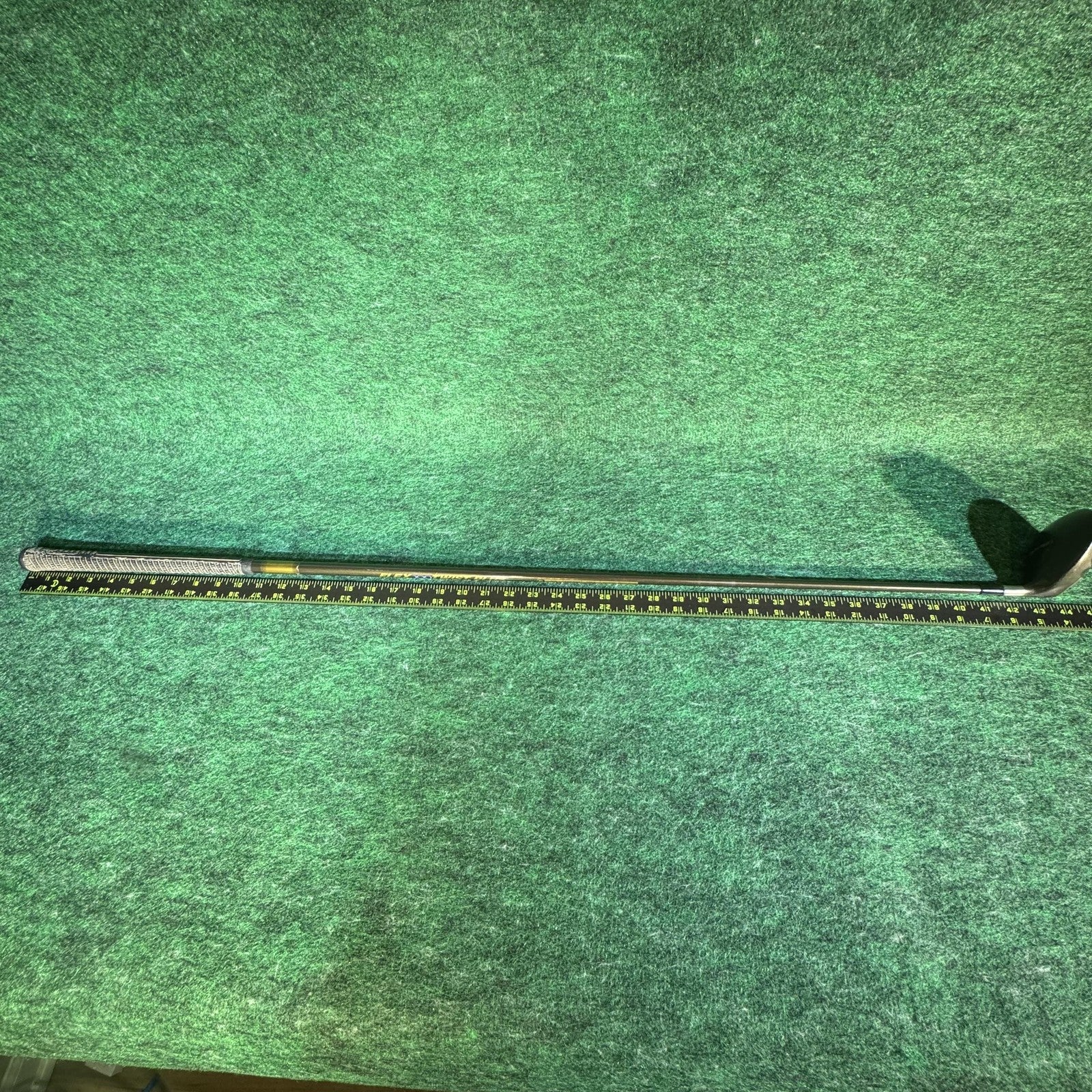 Vintage Taylor Made Midsize DF Strong Driver Twist Plus Regular Flex Golf Club