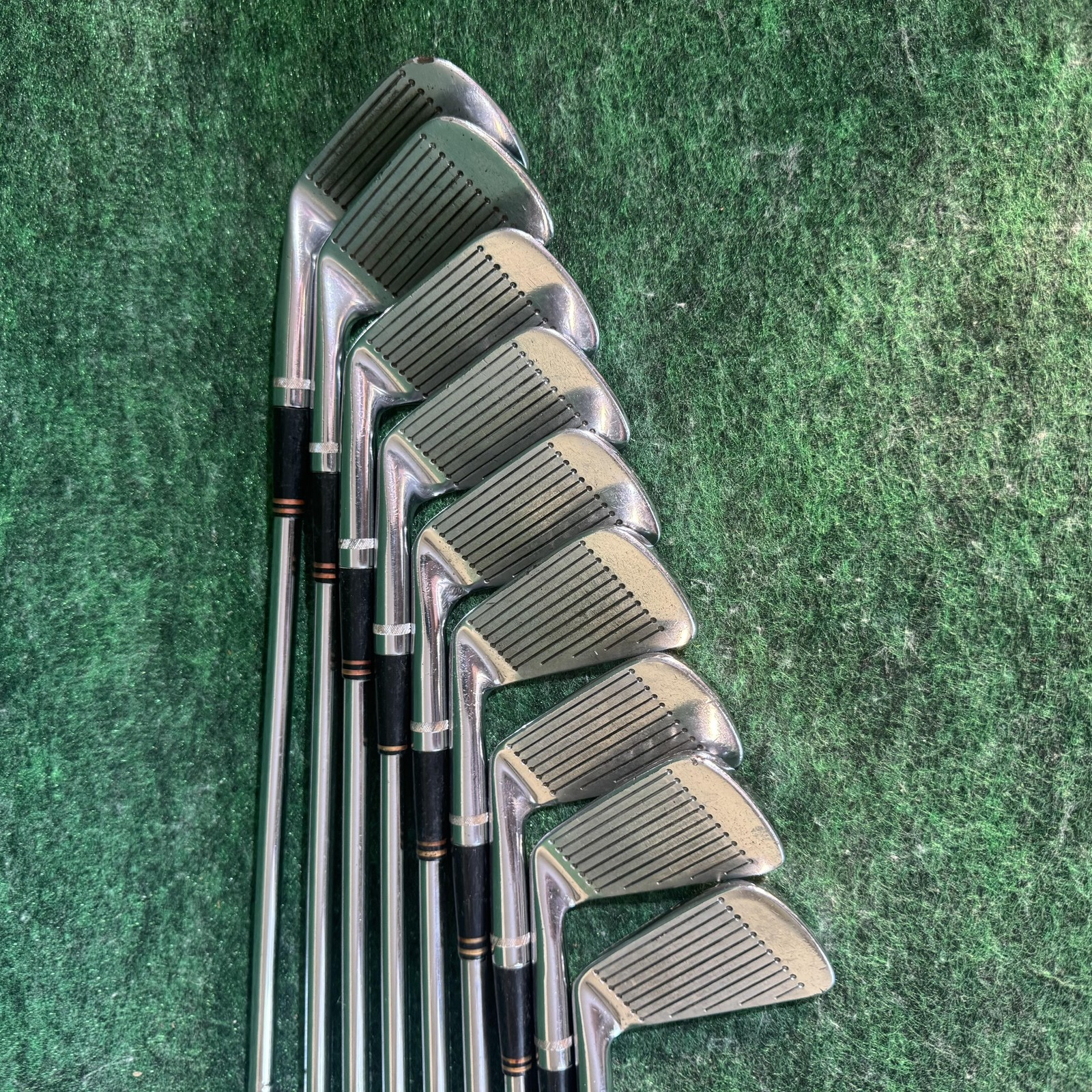 Vintage Arnold Palmer Stay-Fast Iron Set 2-9 W Mens RH R Flex Steel Golf Clubs