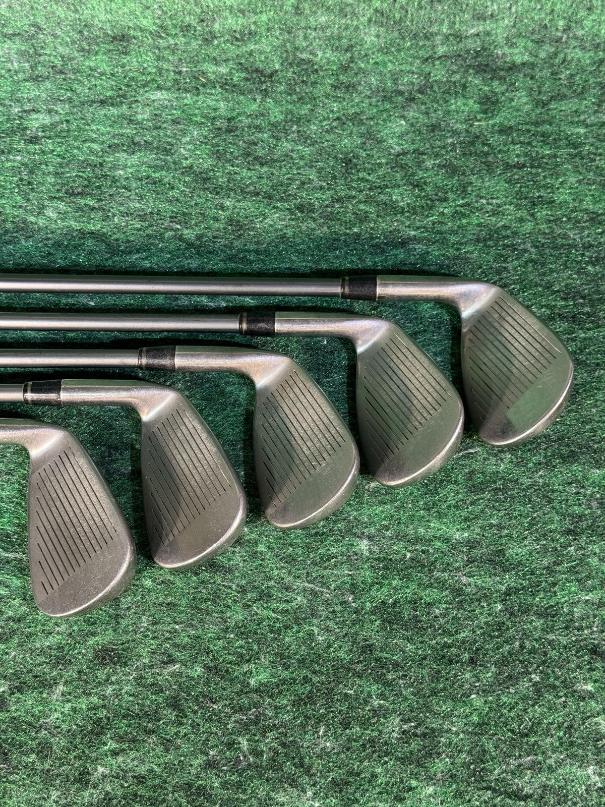 Adams Idea A2 Hybrid Iron Set 6-9 PW Mens Right Aldila 85-R Graphite Golf Clubs