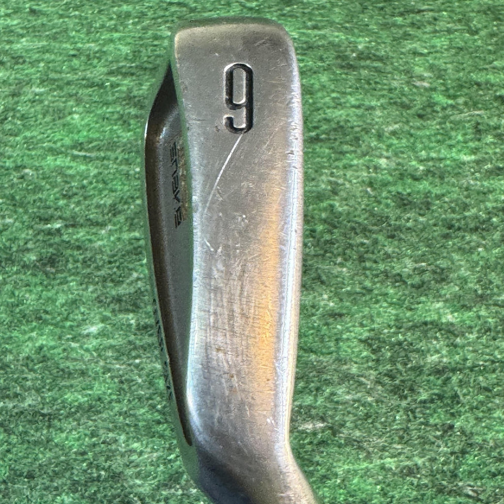 Snake Eyes King Snake Oversize Iron Set 4-9 Graphite Regular Mens Right Handed