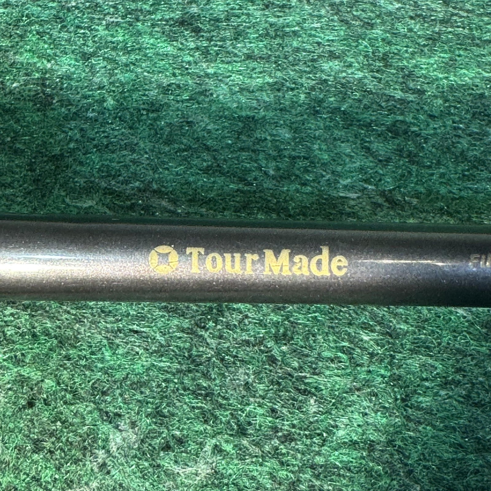 Tour Made Ruler Driver 13° Mens RH Belly Shaft R Flex Graphite Golf Club
