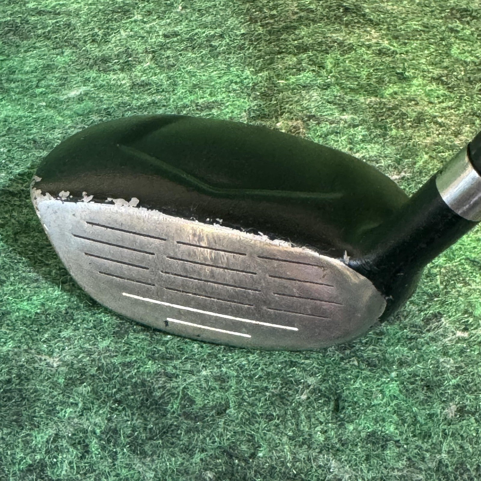 Maxfli Black Max Hybrid 85g R Flex Mid Kick Graphite Mens RH Black Golf Club