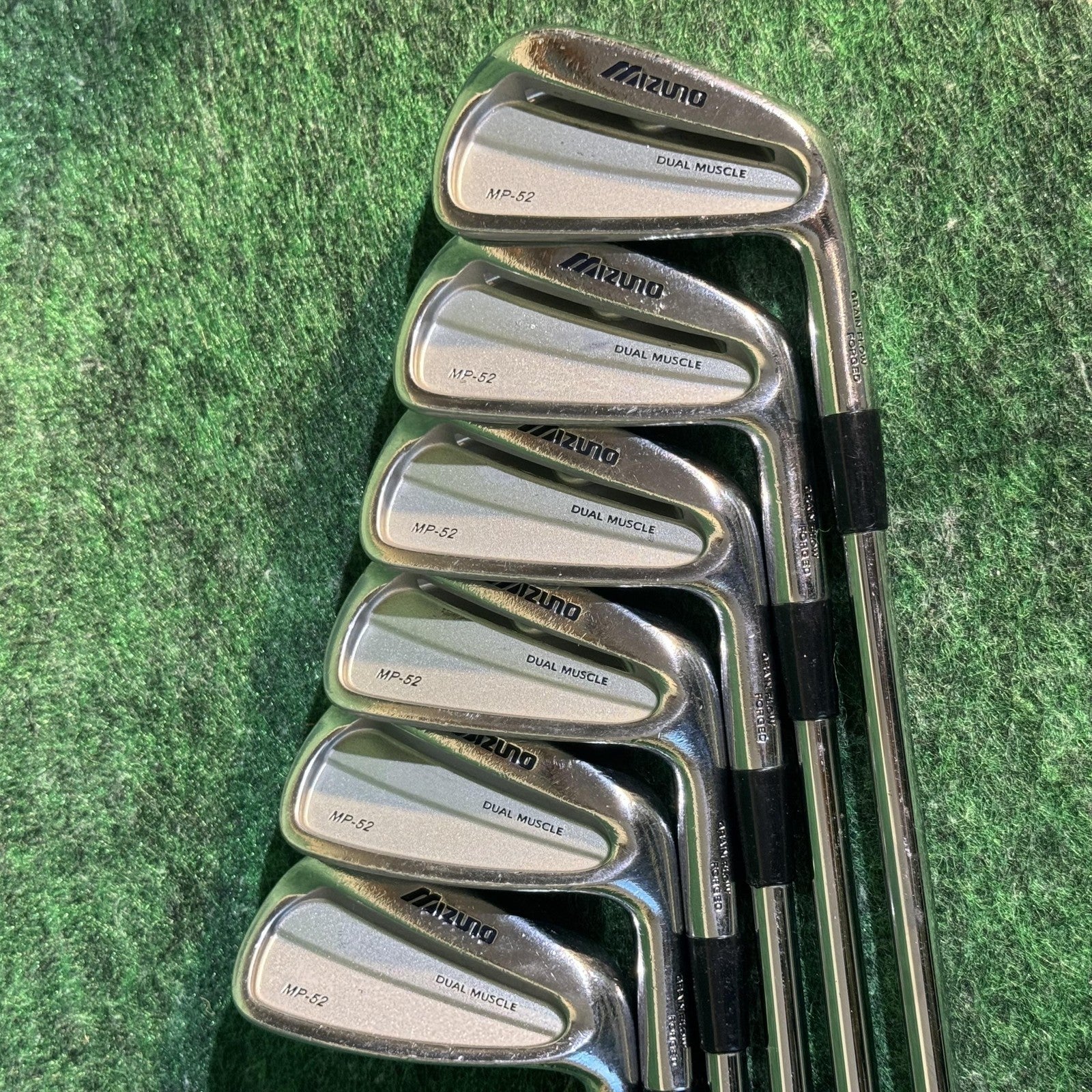 Mizuno MP-52 Dual Muscle Iron Set 4-9 True Temper Dynamic Gold Stiff Steel