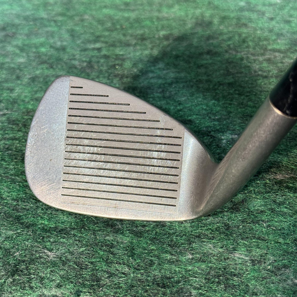 Mizuno Silver Cup Midsize Pitching Wedge Women's RH Steel Silver Golf Club