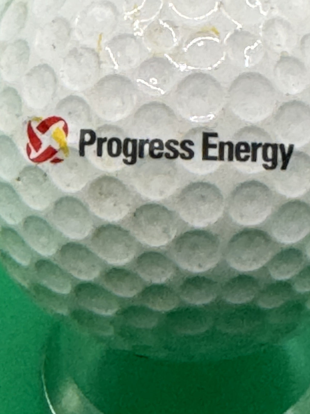 Nike TA2 SPN Golf Ball Progress Energy Logo Collectible White 2 Piece Vintage