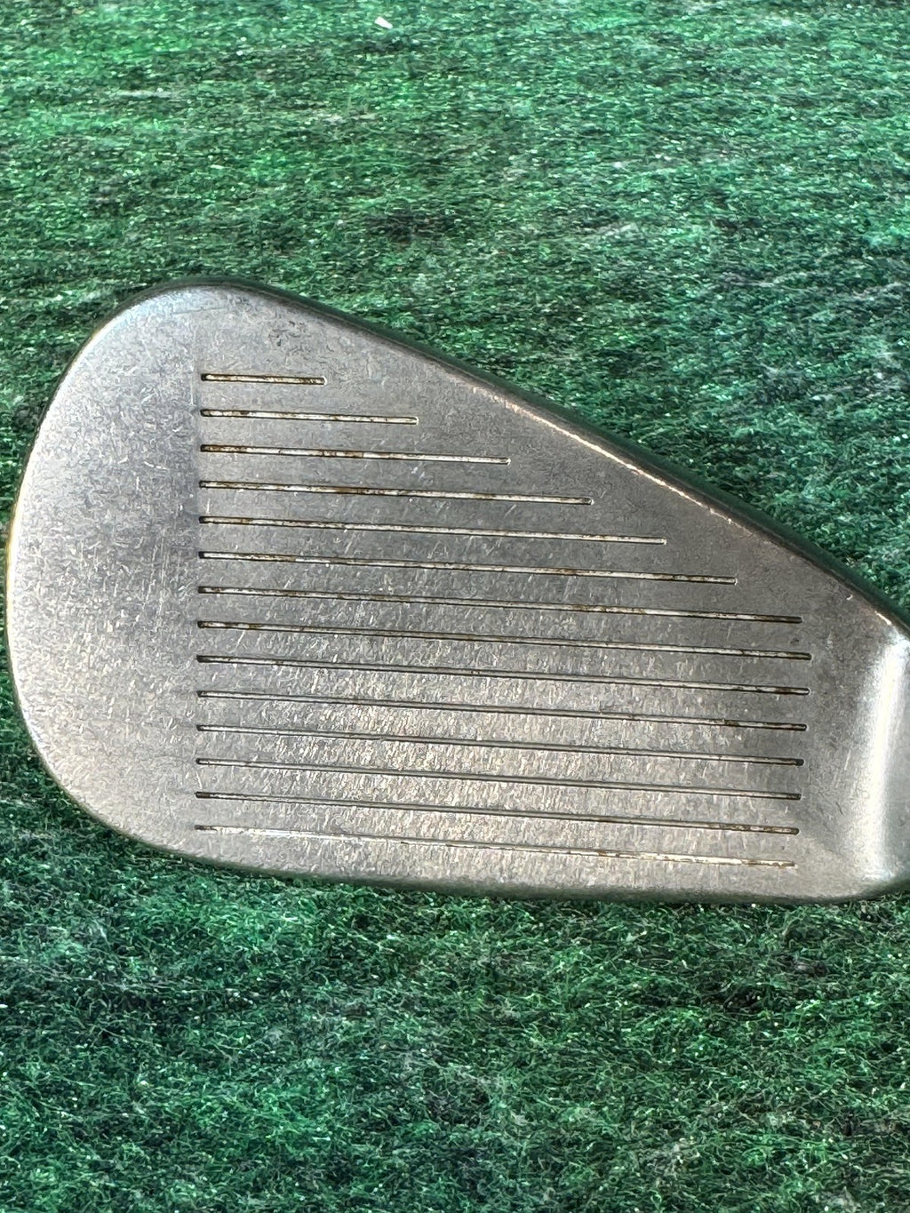 Adams Idea A2 Hybrid Iron Set 6-9 PW Mens Right Aldila 85-R Graphite Golf Clubs