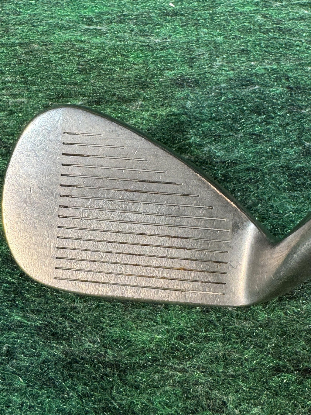 Adams Idea A2 Hybrid Iron Set 6-9 PW Mens Right Aldila 85-R Graphite Golf Clubs