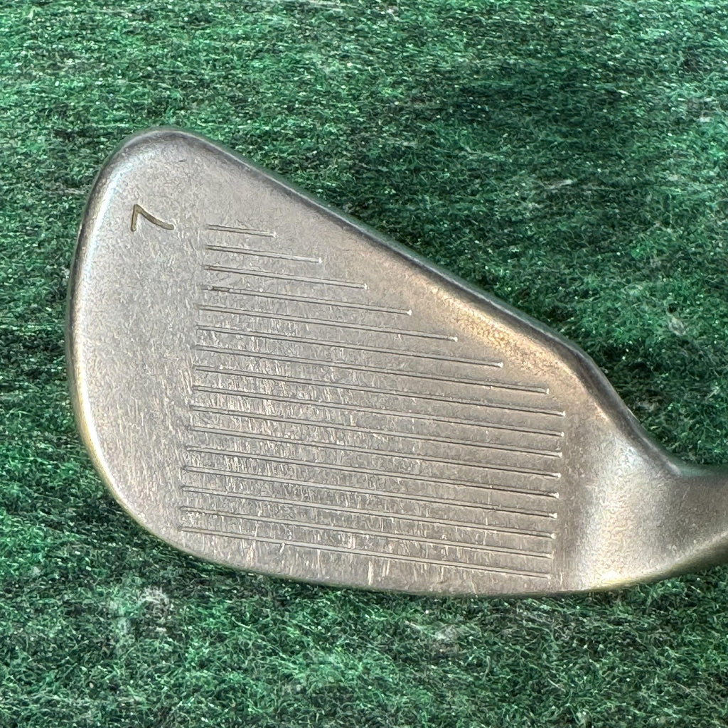 Vintage Ping Eye 2 Iron Set 3-9 Red Dot Steel Shaft Mens Right Golf Clubs USA