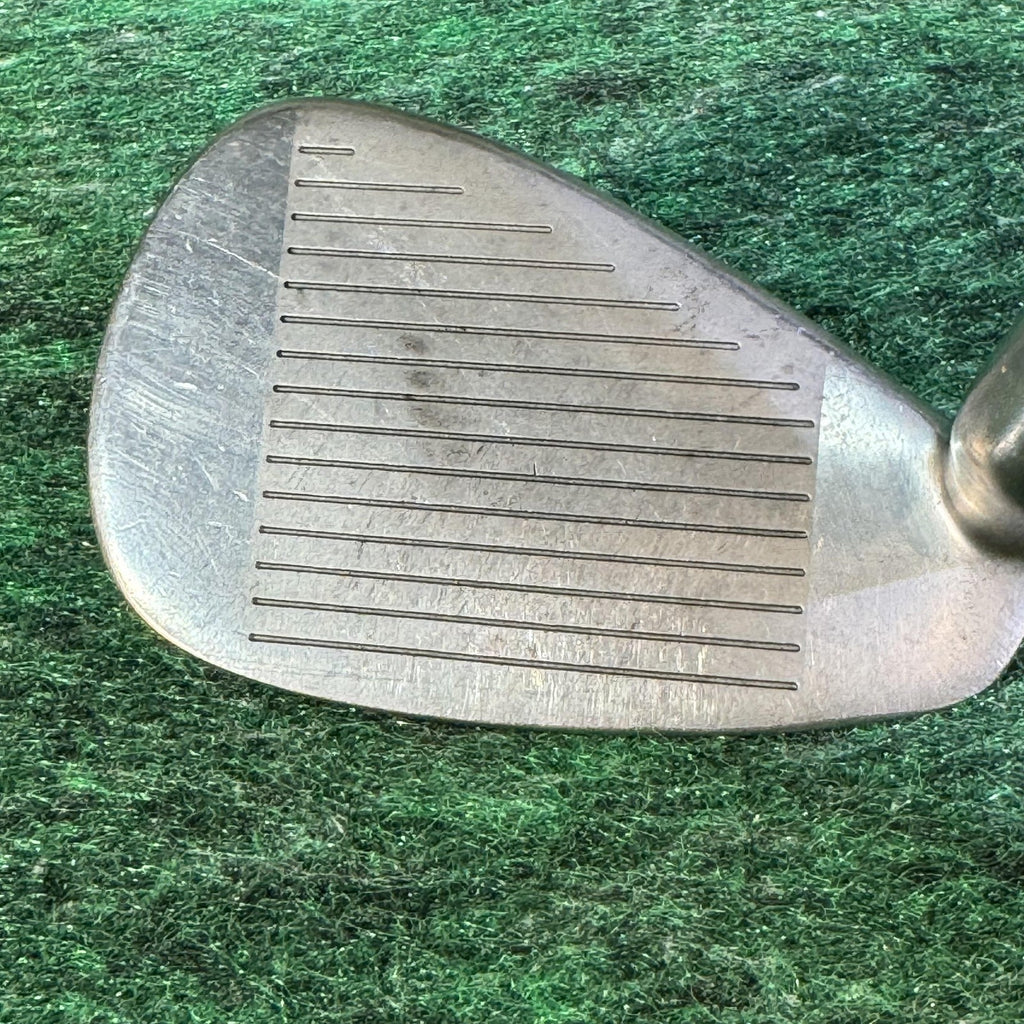F2 Golf 56 Degree Sand Wedge RH U Flex Face Forward Technology