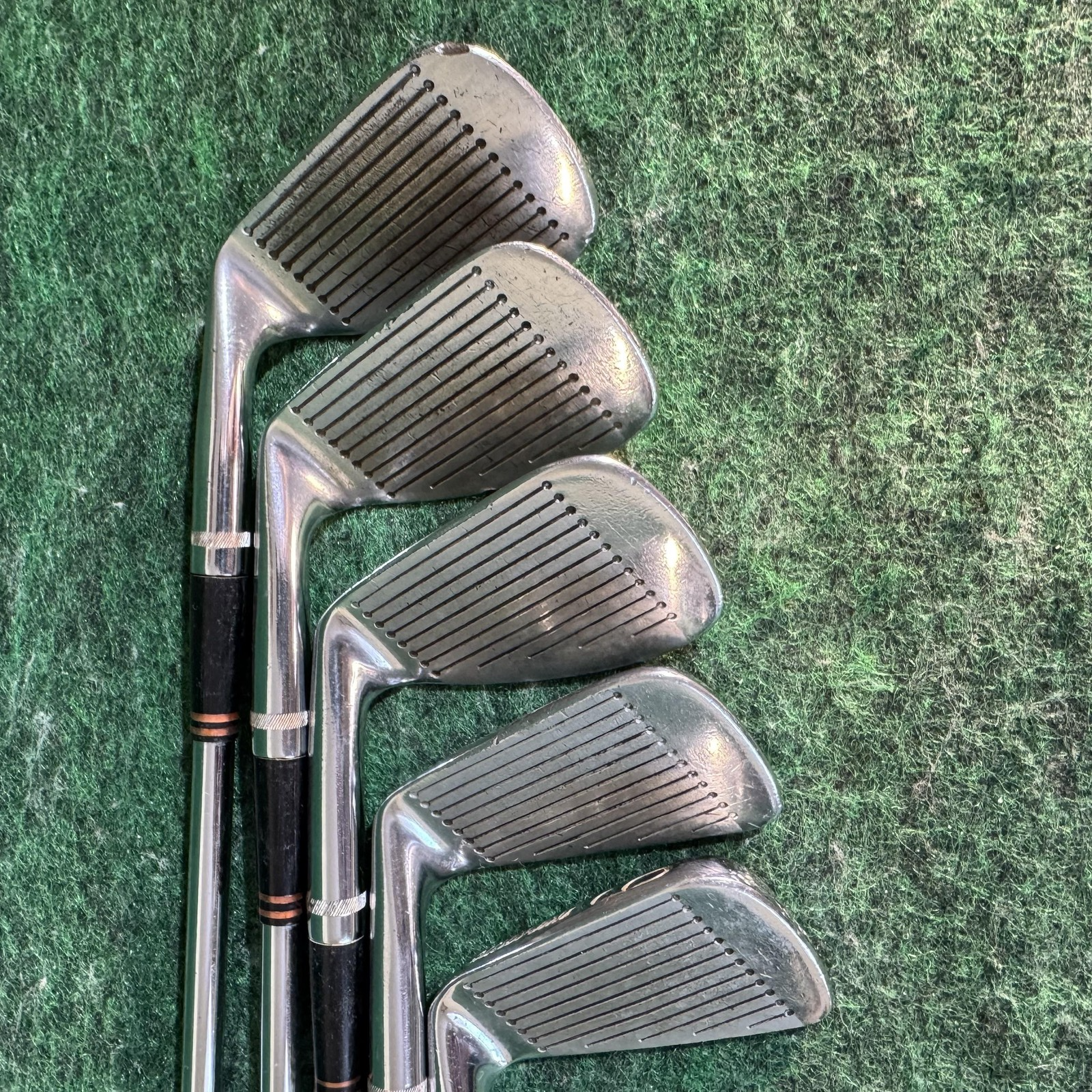 Vintage Arnold Palmer Stay-Fast Iron Set 2-9 W Mens RH R Flex Steel Golf Clubs