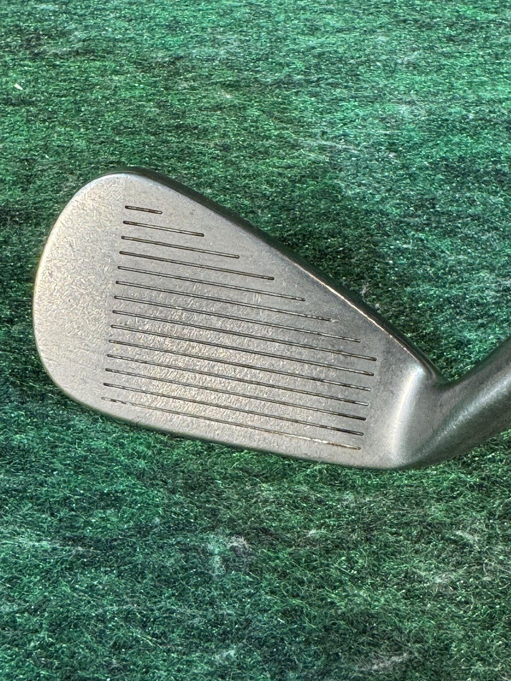 Adams Idea A2 Hybrid Iron Set 6-9 PW Mens Right Aldila 85-R Graphite Golf Clubs