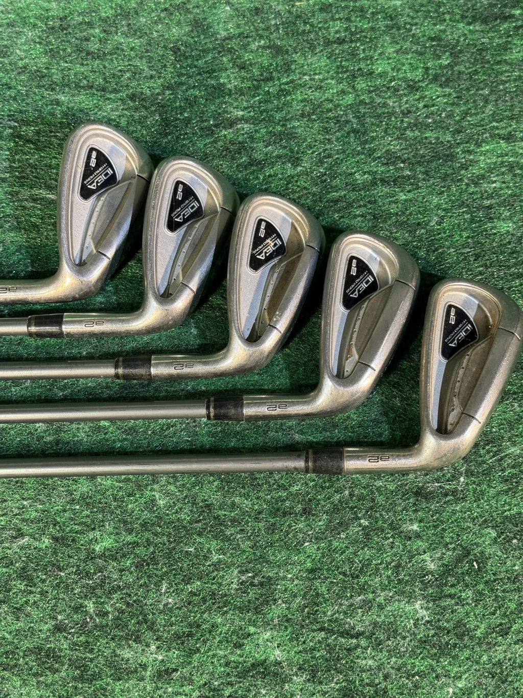 Adams Idea A2 Hybrid Iron Set 6-9 PW Mens Right Aldila 85-R Graphite Golf Clubs