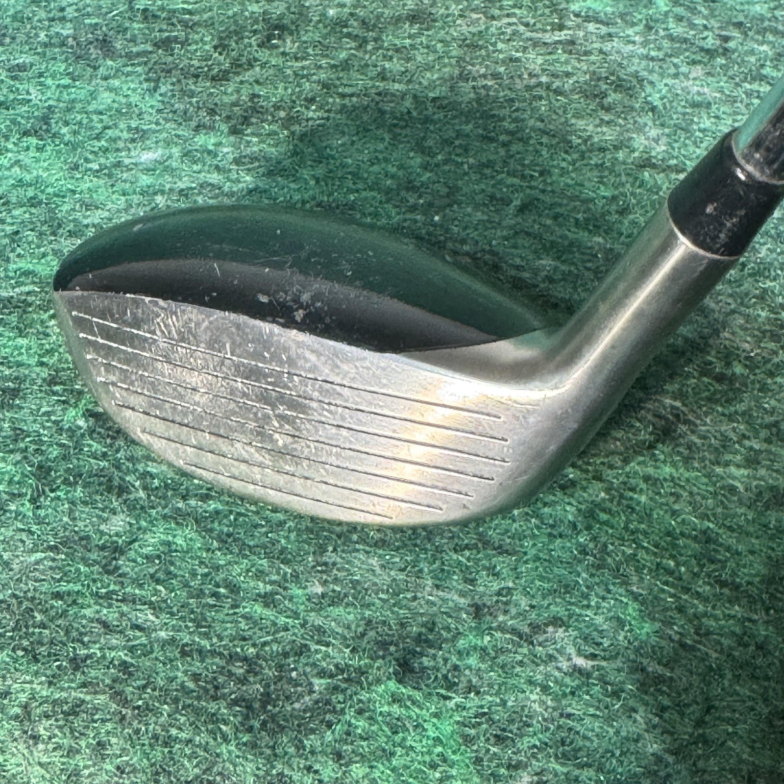 Warrior Custom Golf 18° Hybrid Mens RH Stiff Steel Stainless Black Golf Club