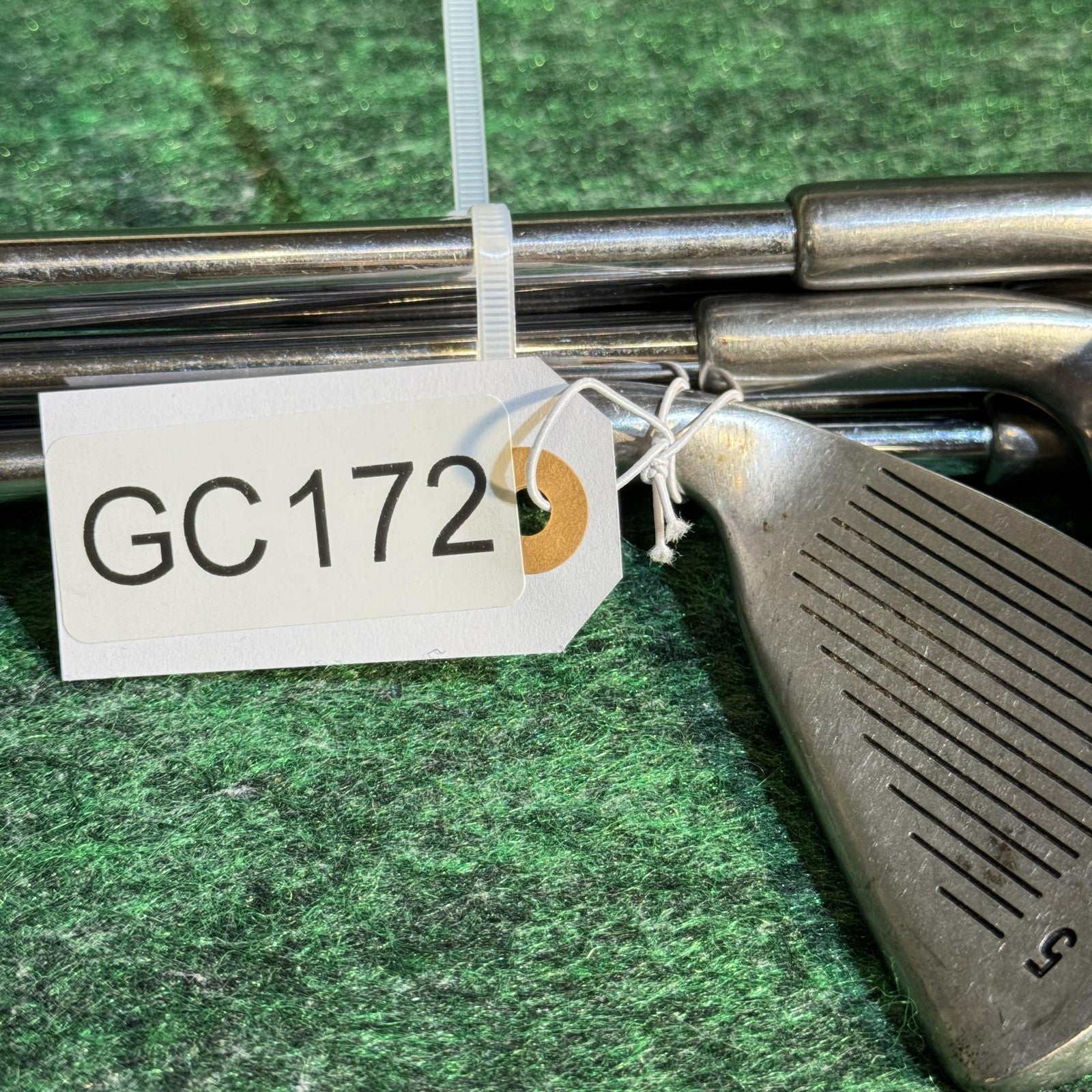 Vintage Mitsushiba Shadow Iron Golf Club Set 3-9, P Steel Shaft Mixed Grips