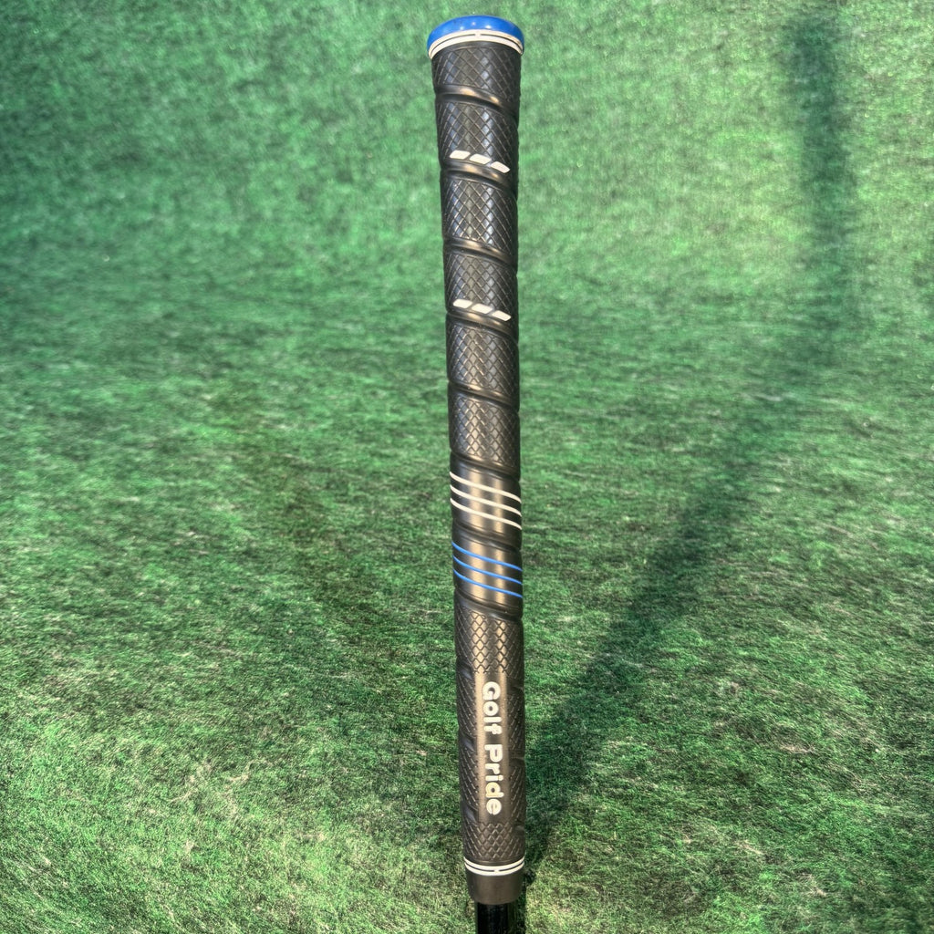 Silver Diamond R3 8 Iron Mens RH Advantage Pro Graphite Stainless Golf Club