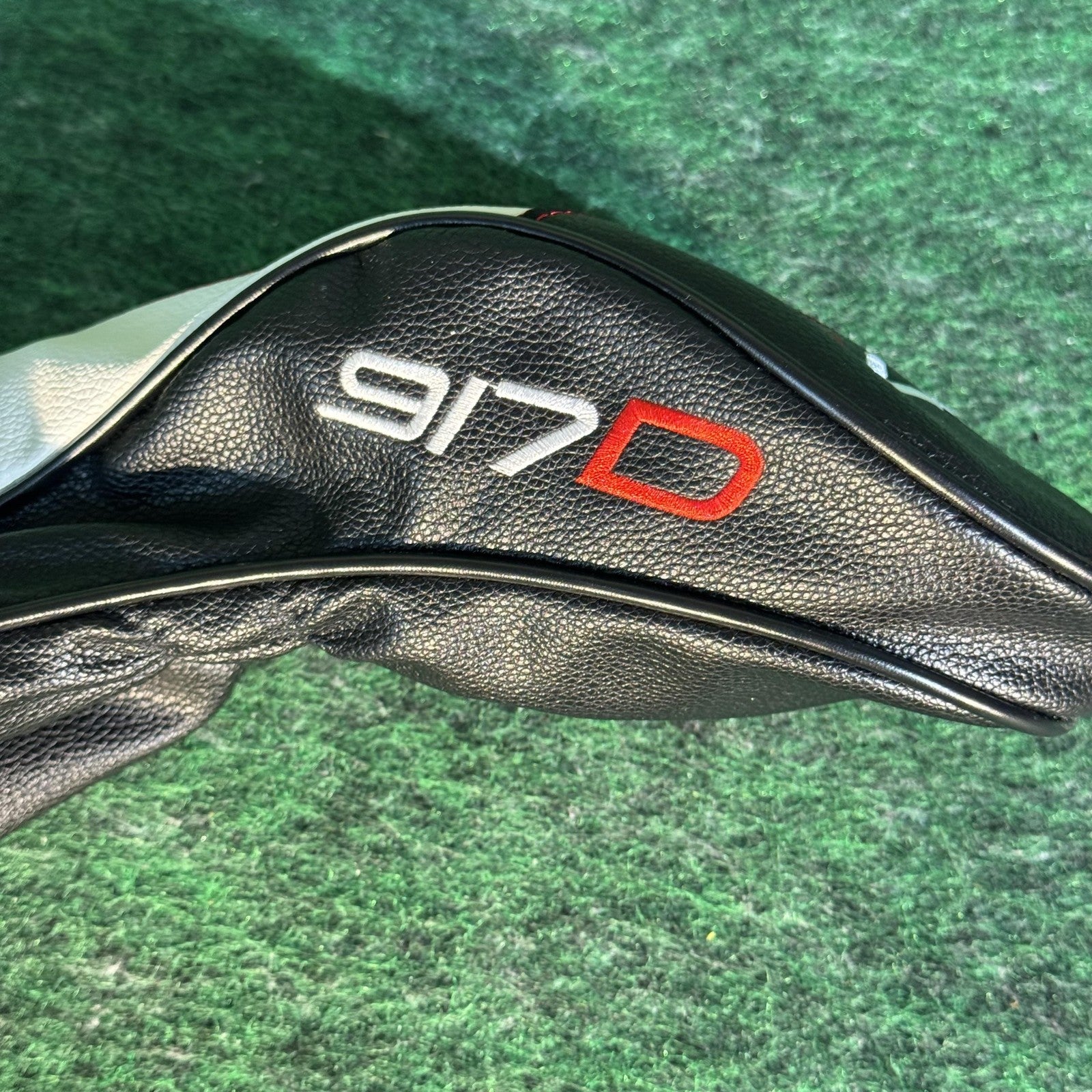 Titleist 917D Driver Headcover Black White Red Golf Club Head Cover OEM