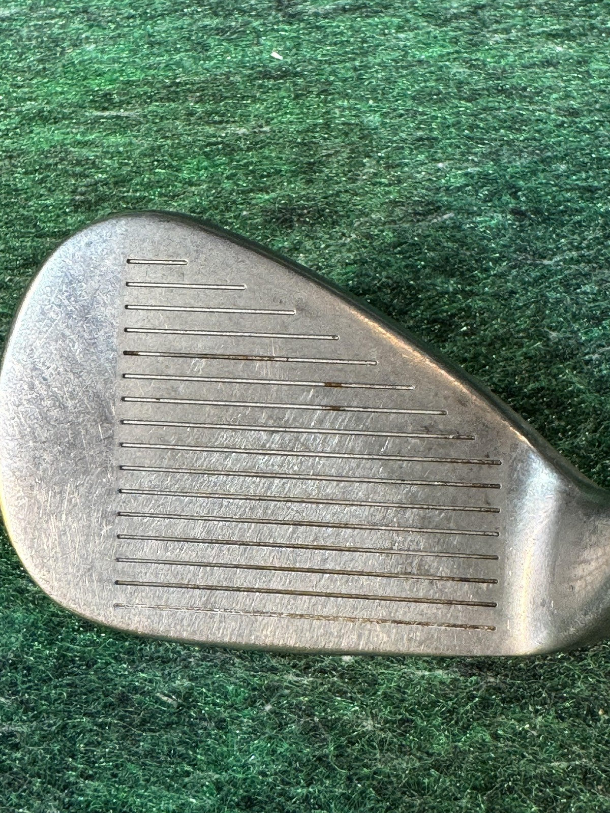 Adams Idea A2 Hybrid Iron Set 6-9 PW Mens Right Aldila 85-R Graphite Golf Clubs