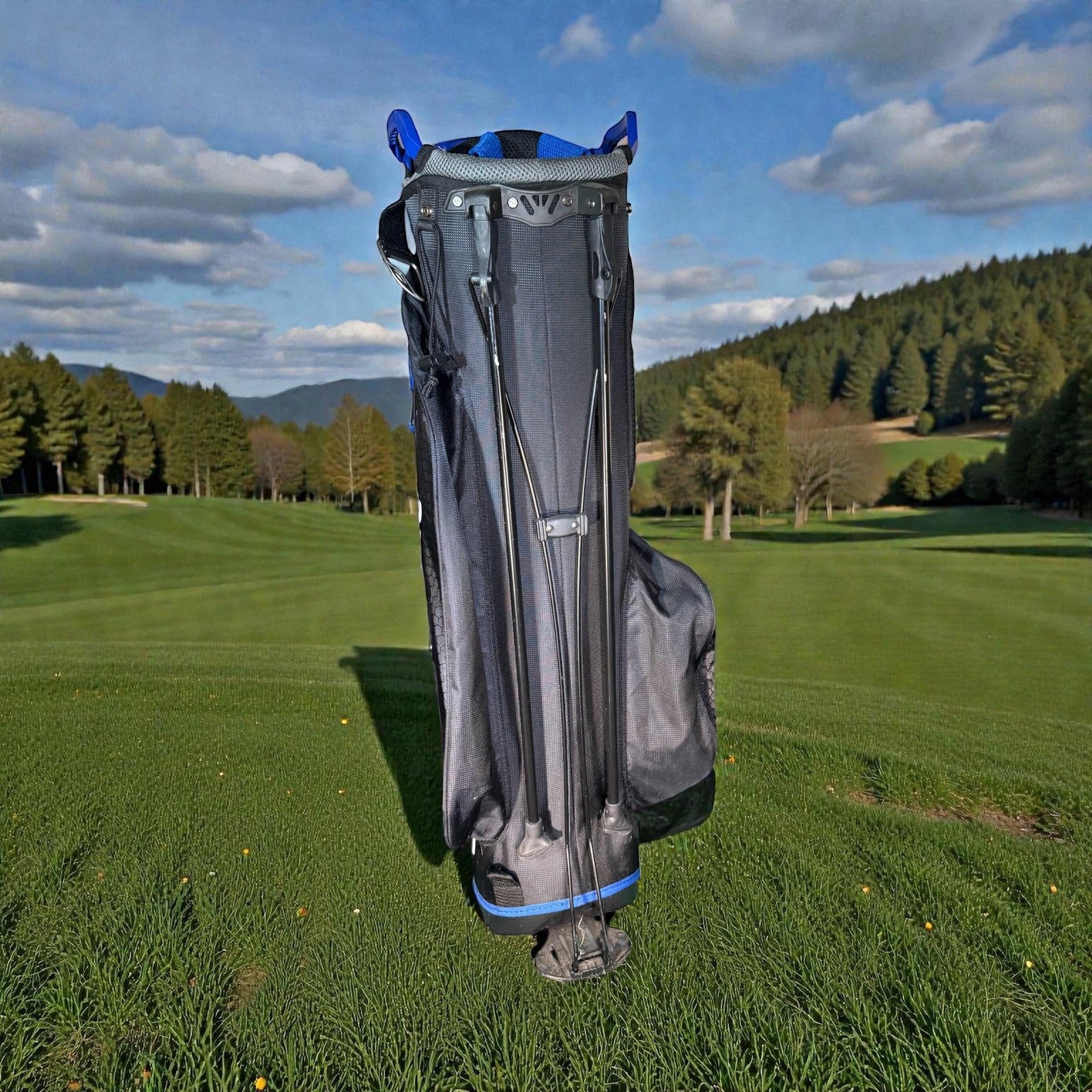 TaylorMade Golf Stand Bag Black Blue 6-Way Divider Dual Strap Mens Large Carry