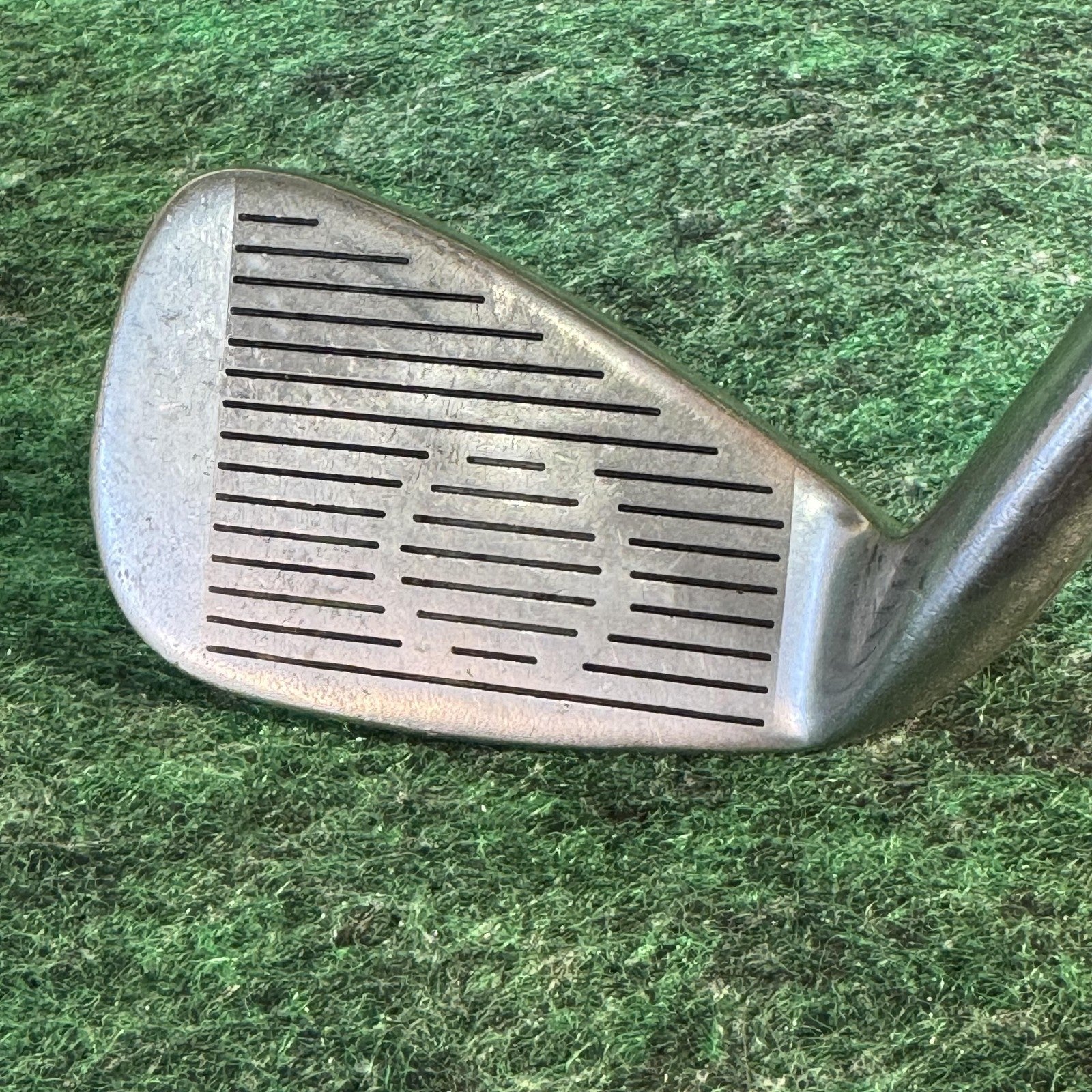 Snake Eyes King Snake Oversize Iron Set 4-9 Graphite Regular Mens Right Handed