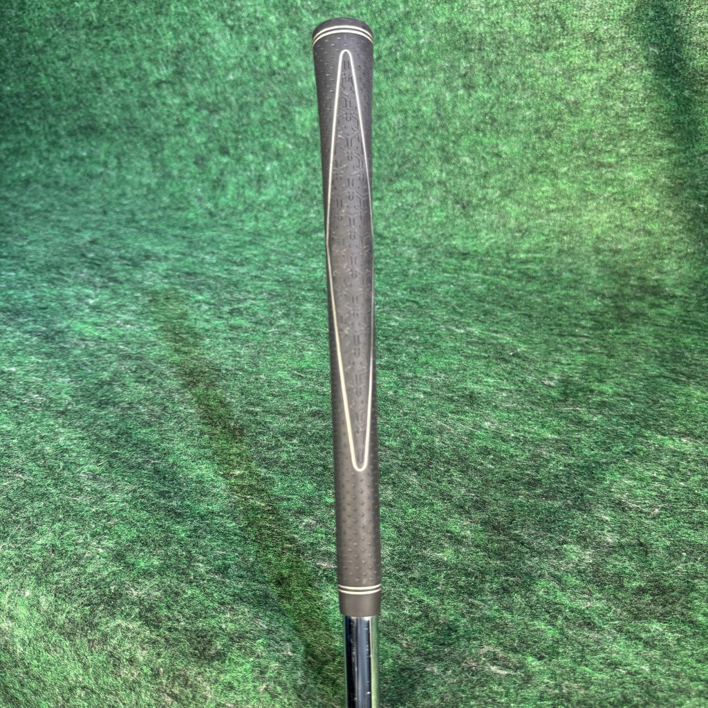 Callaway X2 Hot 9 Iron Mens RH Regular Steel Silver Cavity Back Golf Club