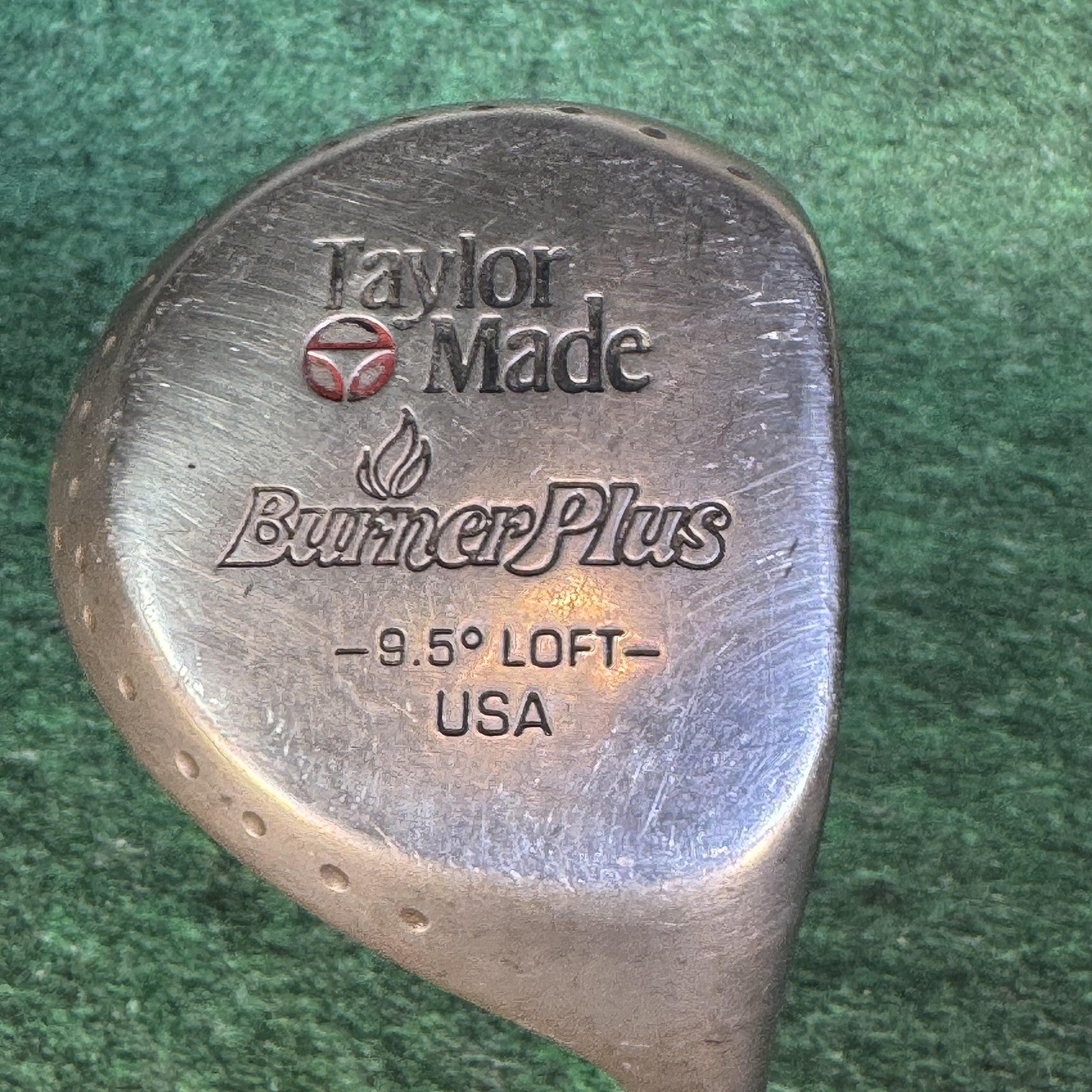 Vintage TaylorMade Burner Plus Tour Preferred 9.5° Driver Mens RH Dynamic Gold
